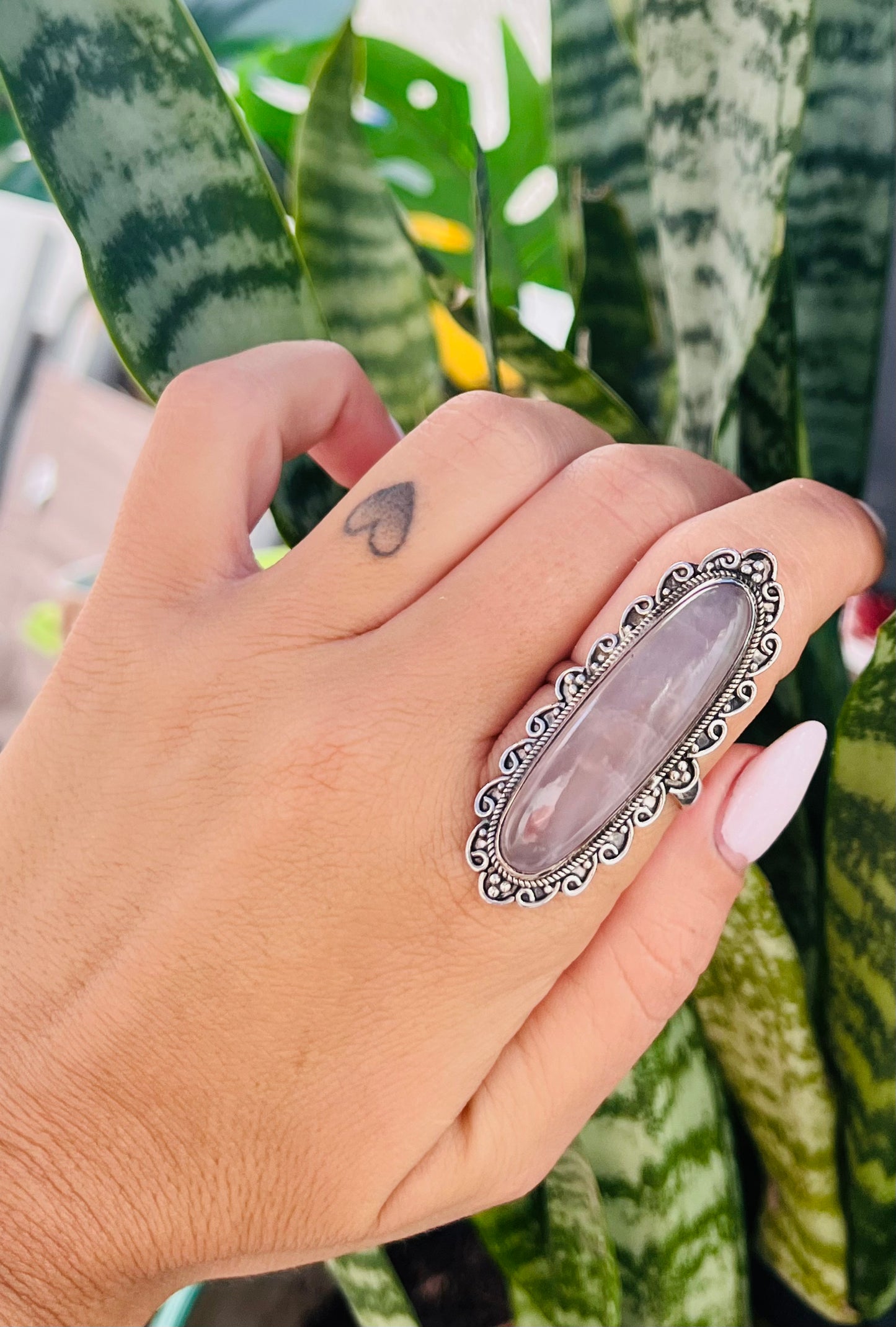 Mega anillo Cuarzo Rosa en plata 925