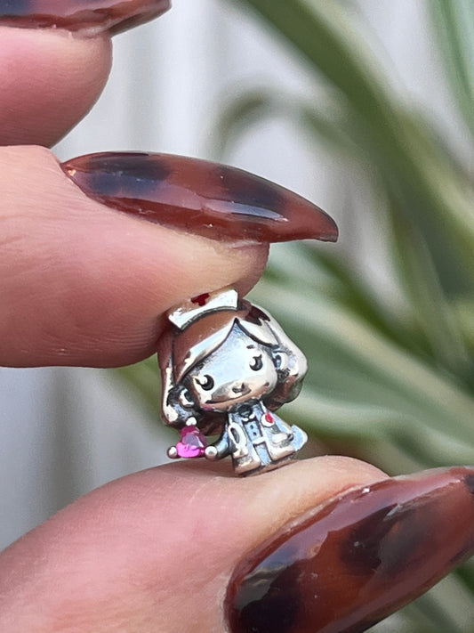 Charm Enfermera plata 925
